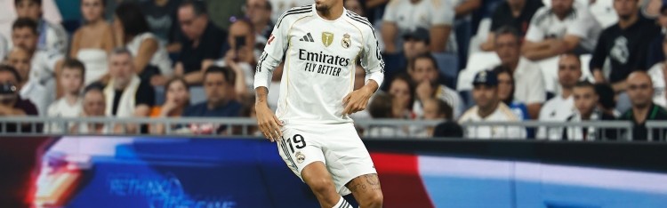 爱游戏官网APP-佛罗伦萨总经理：有关球队接触塞巴略斯的消息完全没依据