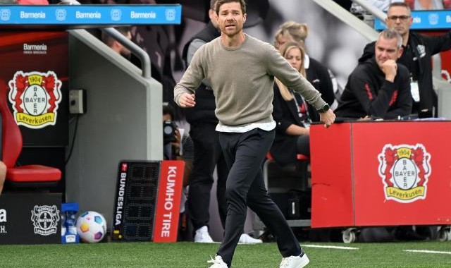 爱游戏官网APP-阿隆索选择留任，请为他高唱赞歌吧