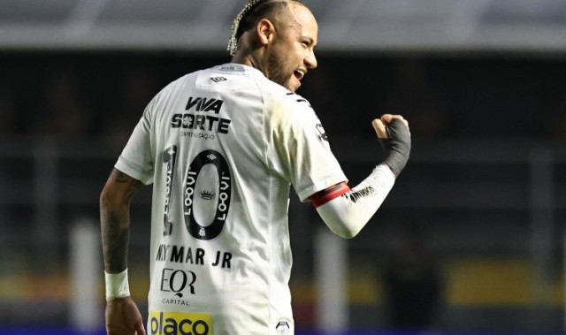 爱游戏官网入口-作用巨大！各项赛事内马尔出战桑托斯胜率54%，缺阵则骤降至27%