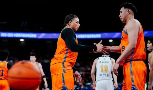 爱游戏官网APP-全明星首发，上海男篮不配？