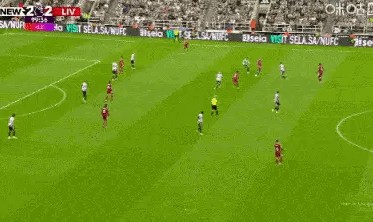 爱游戏官网-16岁零361天！恩古莫哈成为利物浦133年队史最年轻进球者