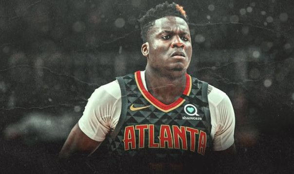 爱游戏官网下载-卡佩拉2年4690万提前续约 老鹰继续巩固核心班底